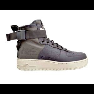 NIKE SF AirForce Ones - Mid, Dark Grey